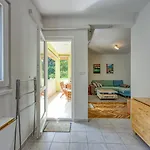 Pavluk With Balcony Διαμέρισμα