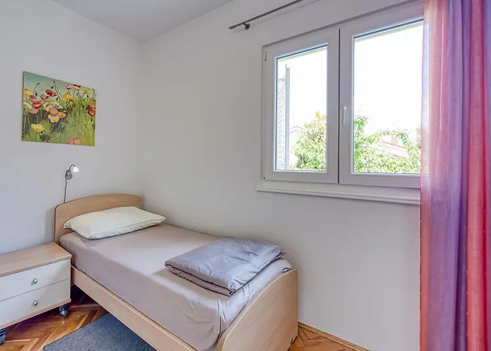 Pavluk With Balcony Appartement